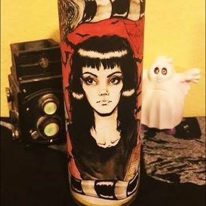 Lydia Deetz candle